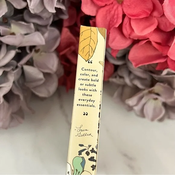 Laura Geller The Casual Collection Multi-Finish Eyeshadow Palette - Picture 6 of 8